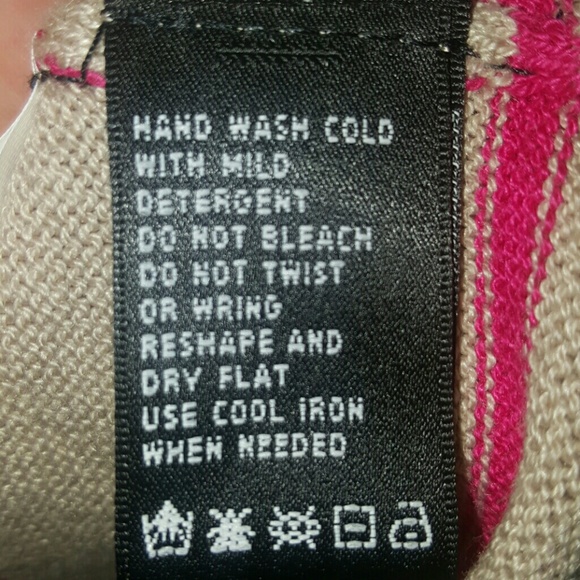 Beautiful Sweater Dress or for Leggings - Picture 3 of 3